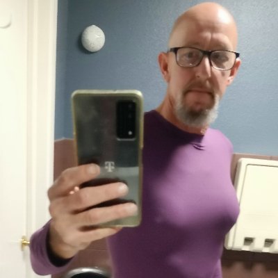 62 y/o faggot, crossdresser, exhibitionist. Please follow, retweet, share, repost