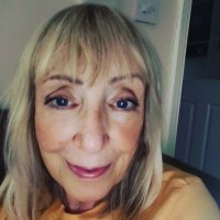 lesley brown #livinginatrainwreckUK#BeKin#FBPE(@lesleyanne14) 's Twitter Profile Photo