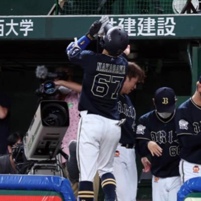 オリックスファンです。太田くん世代！🚹 吉田正尚選手と中川圭太選手が好きです。 浜辺美波、競馬、あいみょん、銀魂、ヒロアカ