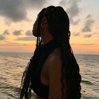 ari_arose's profile picture. God first 🫶🏾 Photographer 📸