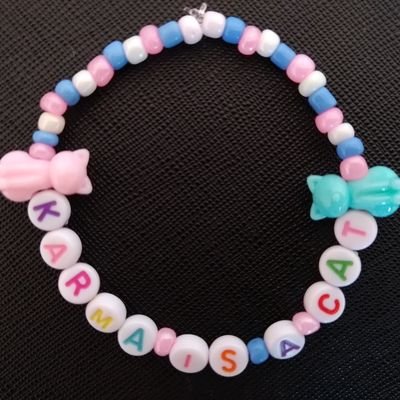 DaPulseirinhas's profile picture. Perfil para venda de pulseirinhas da amizade temáticos The Eras Tour da Taylor Swift!! 
Chamar na DM!!
🩷💜💙❤️🧡💛💚🤎🖤🩶🤍💗💞♥️💕💌💖💝💘💓❣️❤️‍🔥💋🫦