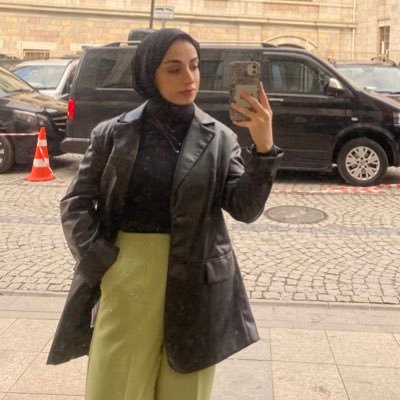 meryeembasak's profile picture. 