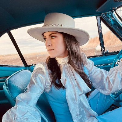 LindseyLaneTX's profile picture. I sing songs for people who either hate it, love it, or think it's pretty okay.