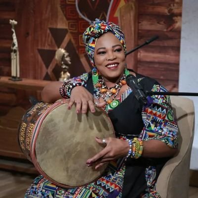 Asia Madani is a Sudanese vocalist and percussionist based in Cairo, Egypt. Performing traditional Sudanese folklore as well as music from various African