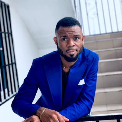 Cameroon Entertainer Promoter/Blogger 🇨🇲 Founder - @JMartinpromo