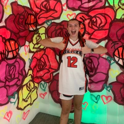 AWHS | WI Blaze | Basketball/Tennis |#12| 2025 | 5’7 | SG-PG | GPA: 3.85 | https://t.co/0IQenuB6RN