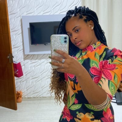 você é o amor da sua vida, cuide-se 🦋. 021 🌴 Técnica de enfermagem 🩺 Assistente social ⚖️💚 #espacomay 👙 #Maithê👩🏾🤝👩🏽