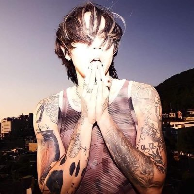 trcsuv's profile picture. private acc