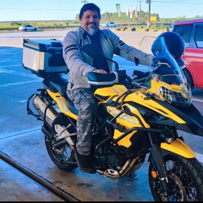 acalvarezpy's profile picture. 