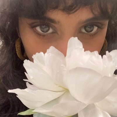 ariodite's profile picture. and once there were sunbirds to soar with 💫 19 🪐 dan and phil + the queens gambit + david bowie + almost famous + daisy jones + et al. ⭐️ i ❤️ nyc