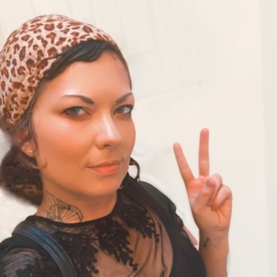 chelseahargar's profile picture. therapist • author of A PITY PARTY IS STILL A PARTY (out 7/11 @HarperCollins) • founder of Big Feels Lab • mad at you, but in a fun way • rep: @JessRegel