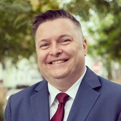 Official account of Cambridge Vice-Mayor @MarcGov. Proud father of four, social worker, six term City Councillor. 

(him/his)