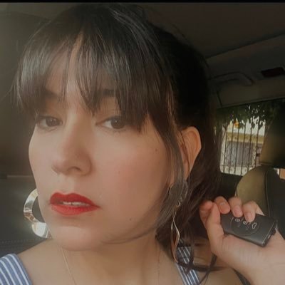 gisellezav's profile picture. Moderngirl✨ arquitecta & feminista