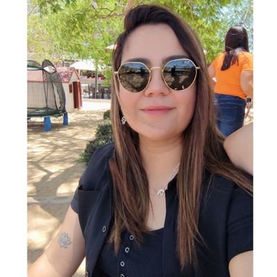 soycindybelach's profile picture. physics teacher ⚛️
Space lover 🌌🌠🌃☄️
Hogwarts student 💫
Just a gryffindor 🦁
another EDM fan 🎶👽