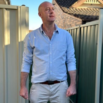 hewi8u's profile picture. 