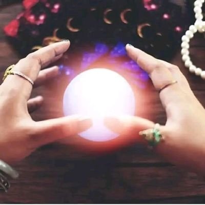 Maître voiyence spirituel d'Afrique de l'ouest.