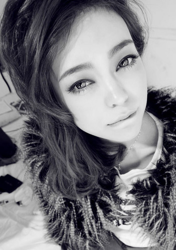 leejinnara's profile picture. 서울 87년생 (완소동안^^)광고모델로 활동하고 있어요....
쇼핑몰에 관심이 많아 준비 중 입니다. 오픈하면 많이 찾아 주세요.
언제 오픈할지는 모르지만^^  찾아주셔서 고맙습니다... 팔로우 해주세요.
http://t.co/x2SFktbpHU