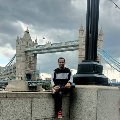 TinocuV's profile picture. 