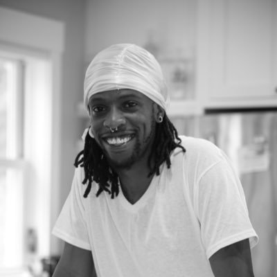 ♐️♏️🇭🇹🇲🇦 “Capoeira é tudo que a boca come” M. pastinha An Ayitian, who’s goal is to help reconnect humanity with the laws of nature.