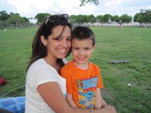 Chiqui_Jen's profile picture. 