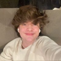 Max (@whaleggs) 's Twitter Profile