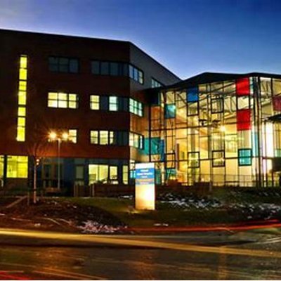The Manor Learning and Conference Centre provides high quality education and training facilities to support staff and students at Walsall Healthcare NHS Trust.