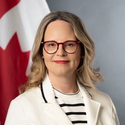 🇨🇦 Ambassador to Lithuania, news junkie, Mum of 3 kids, human rights, views are my own.  Būkime kartu!  RT ≠ endorsement