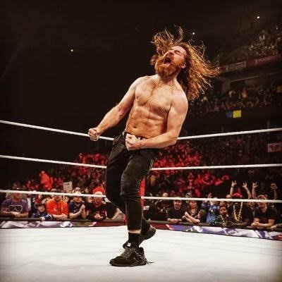 OI! Esse perfil é especificamente para falar sobre Pro Wrestling, seja qual assunto der na telha 🤼