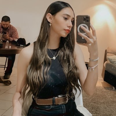 🌱.  insta: andrearamos0