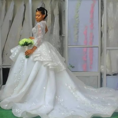 Portharcourt Bridal Store is your one stop bridal store for everything bridal. You can never go wrong with us