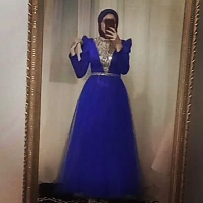 وأن خانتك اختياراتك فلن يخونك لطف الله ولن يخذلك انقاذه،.
صلي علي النبي🤍