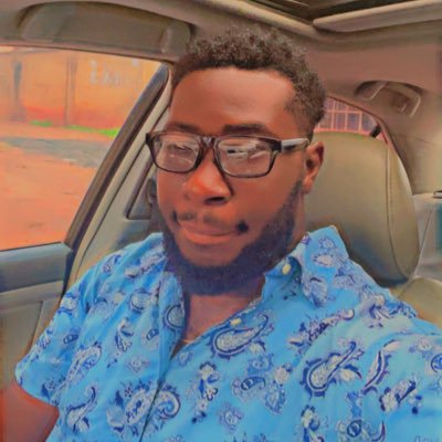 I like 2 see my self as a very unique person,I am an engineer,I love creative and smart people.I also love football,am addicted 2 beautiful ladies,ff 2 knw more