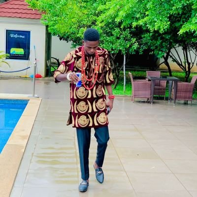 I sell phones📳 and I also sell cars🚗 too
I'm a lover of CHRIST!!!
I'm a lover of @cristiano
I only listen to @Davido songs
I'm a @manutd fan