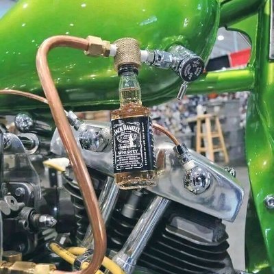 tngfank17's profile picture. 