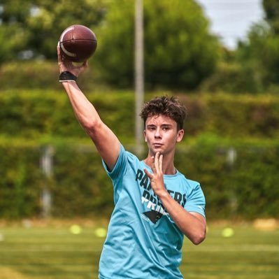 French QB Iron Mask France Height : 5'9 Weight: 145  lb Age: 15 - Jan, 17th.2009 Co'2028