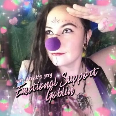 T3hR4's profile picture. t3hr4.tv@gmail.com
https://t.co/HR3idUjVwa
IG: t3h_r4 
She/Them
Loud mouthed player of games, crafty, does stuff with fire.