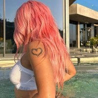 . (@crazyflorencia) 's Twitter Profile