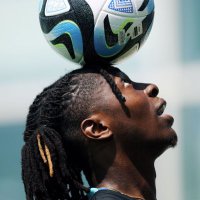 Ebere (@ebereeze10) 's Twitter Profile