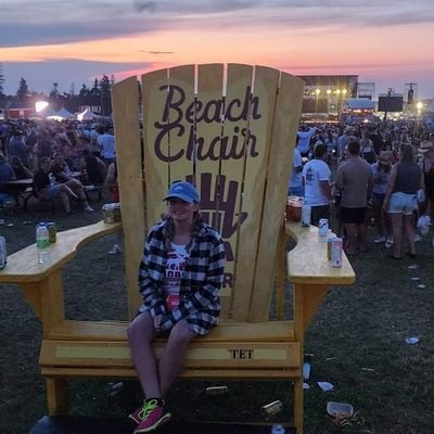 K1ttykatra's profile picture. Canadian who stays inside 8 months of the year trying to ignore winter's existence.