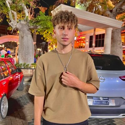 DrMo10199618's profile picture. كليه طب الفم و الاسنان الاكاديميه العربيه للعلوم و التكنولوجيا و النقل البحري ✨