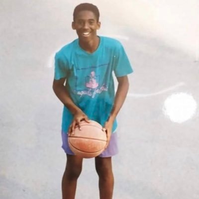 kasasa_a's profile picture. 🇺🇬🏀.| JT Jaguars BC | Don’t fight it.