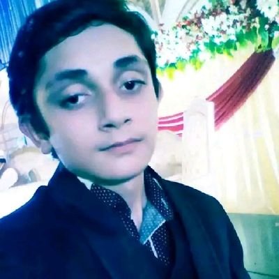 Leo 🦁♌
Love to play badminton 🏸 & Sing.
Humanitarian...