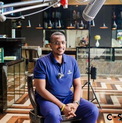 Leropac's profile picture. Love Building Products | Full Stack Dev | IT #Consultant | #FoodLover | Entrepreneur | ICT Manager @BCIMR