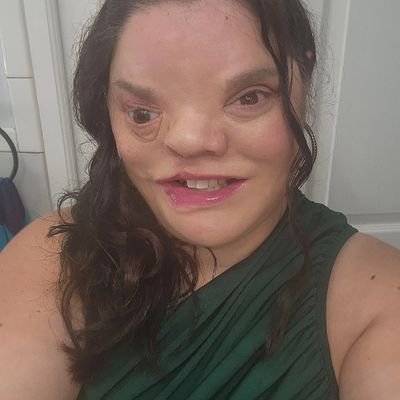 ____JenniferLee's profile picture. Follow me at 👉https://t.co/03WQ8x56F9