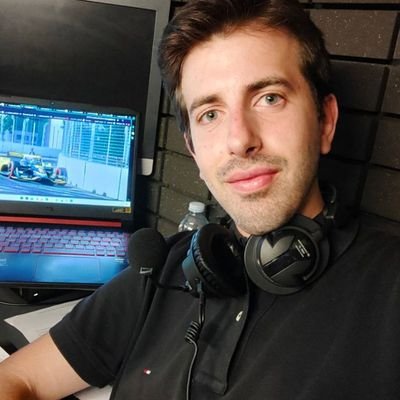 🎙️ Telecronista Motori Sky Sport
✍🏻 Giornalista Motori
🎮 Telecronista eSport
🎓 Comunicazione