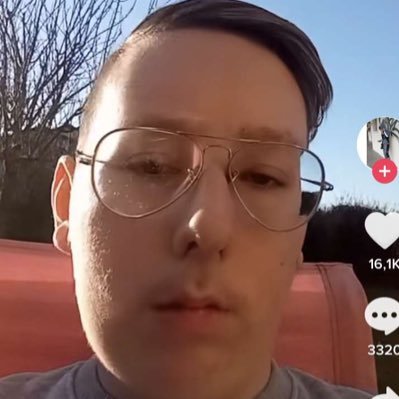 jojoedu_95's profile picture. 