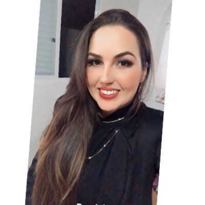 As vezes quem morre permanece mais vivo do que quem fica……... “Eu morri aquele dia junto com você”, Só não partir. 🦋