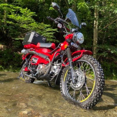 バイクで林道探索やたまにキャンプツーリングを楽しんでいるアラフィフおっさんです。 関西をウロウロしているので見かけたら気軽に声をかけてくださいね♪ ZX14Rとハンターカブに乗って大阪を起点に走り回っております。 無言フォロー失礼します。