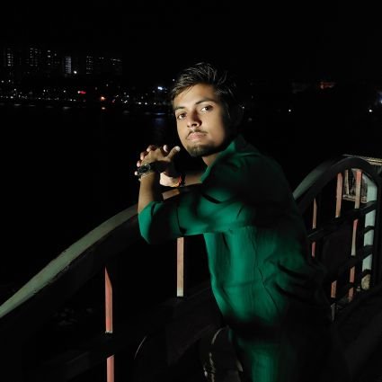 kanhagupta412's profile picture. Believer 🤞 
Proud Indian 🇮🇳