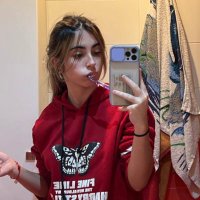 𝔑𝔞𝔥𝔦𝔞 (@_nahiapinxda) 's Twitter Profile